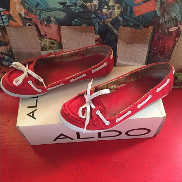 ALDO Red boat shoe/sneaker - Picture 2 of 3